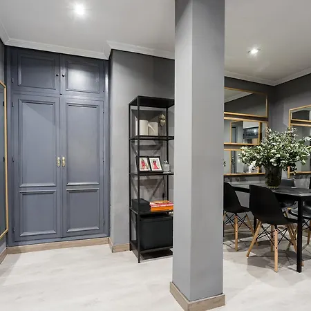 Holi-rent Gran Poder Appartement *